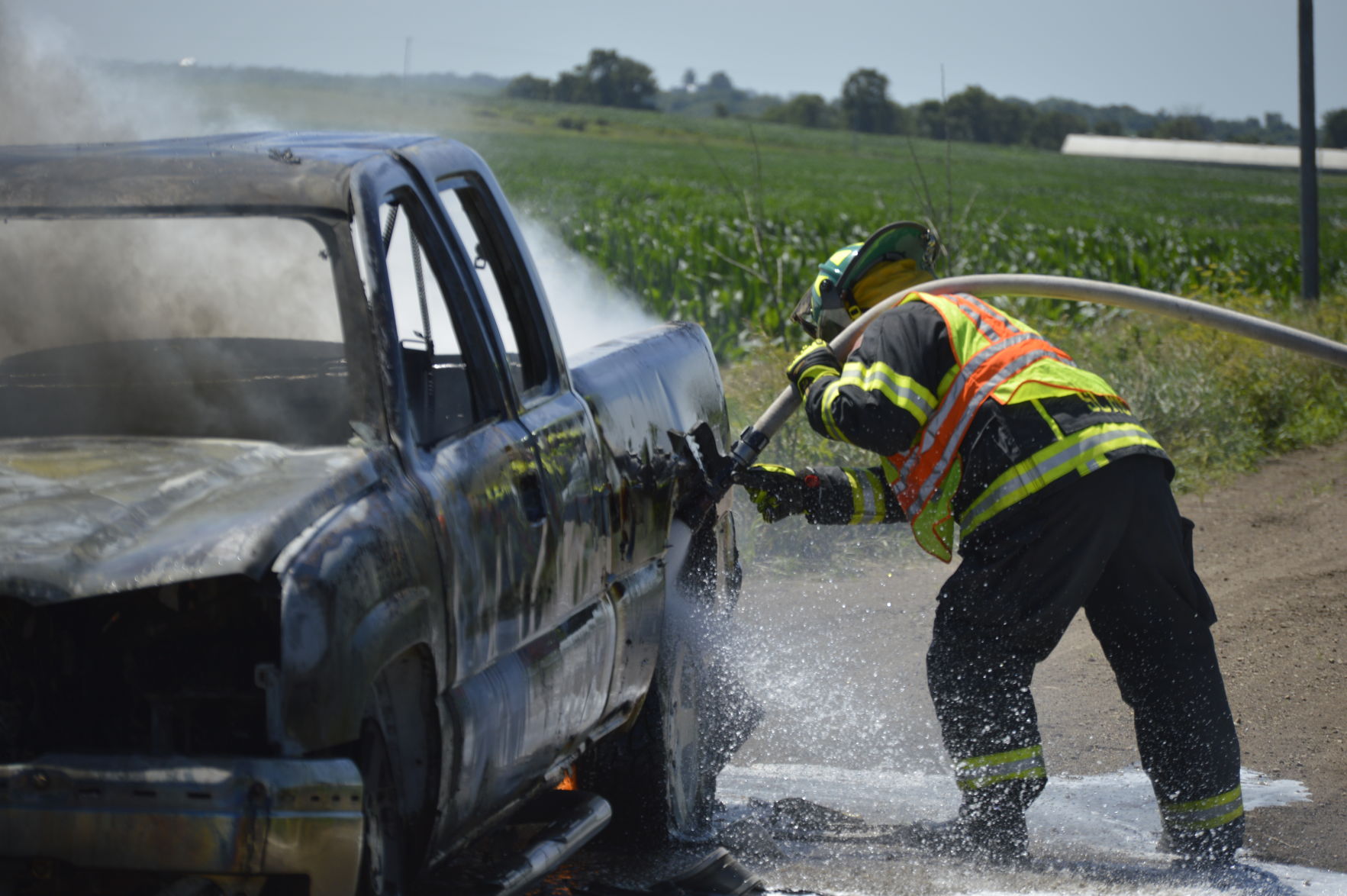 Wed. Car Fire (21).JPG